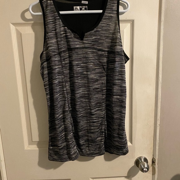 2 RBX tank tops.  Never used. 1X - Picture 1 of 4